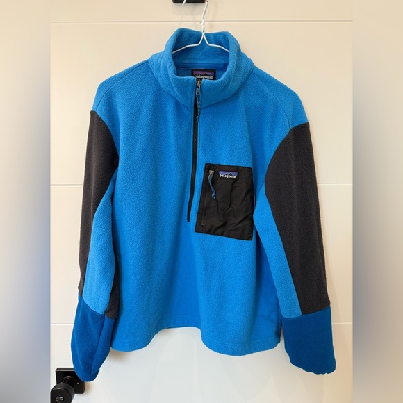 Patagonia Blue Microdini 1/2 zip fleece - Picture 2 of 6